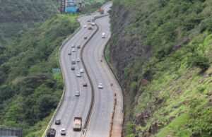 Mumbai Pune Express Highway
